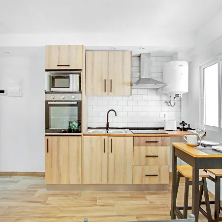 Sunny Apartment In Palma With Private Terrace 公寓